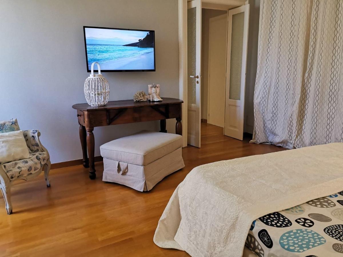 Palazzo Venezia - Luxury Holiday Rooms Monopoli Eksteriør bilde