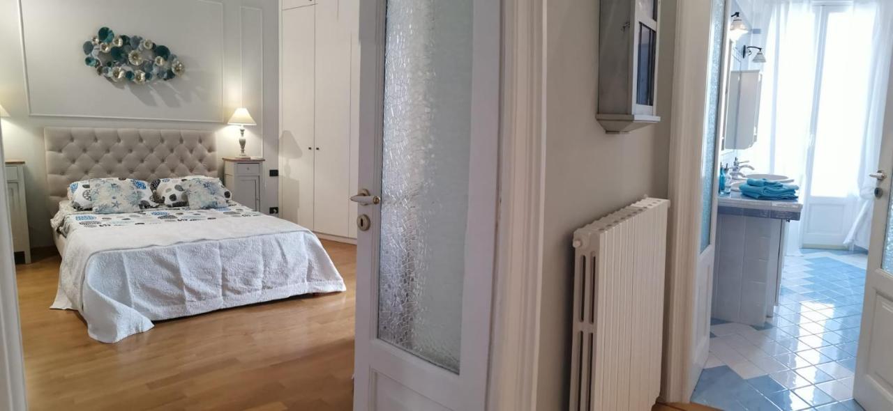 Palazzo Venezia - Luxury Holiday Rooms Monopoli Eksteriør bilde