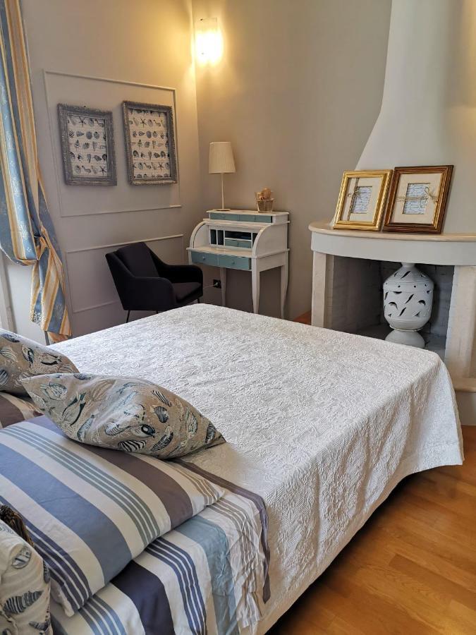 Palazzo Venezia - Luxury Holiday Rooms Monopoli Eksteriør bilde
