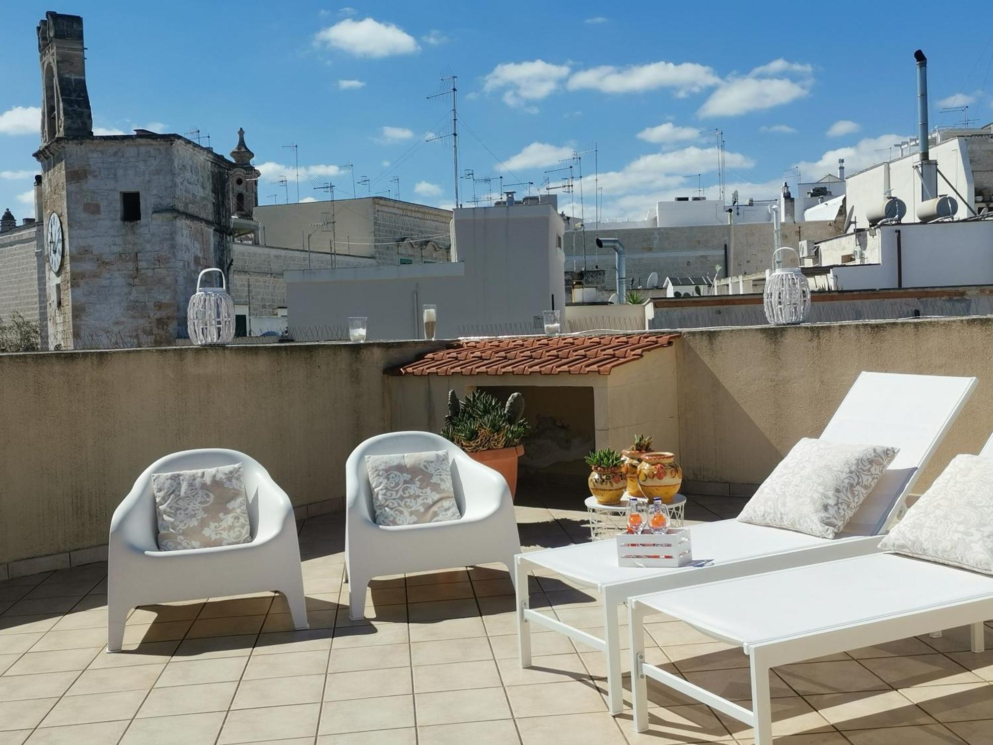 Palazzo Venezia - Luxury Holiday Rooms Monopoli Eksteriør bilde
